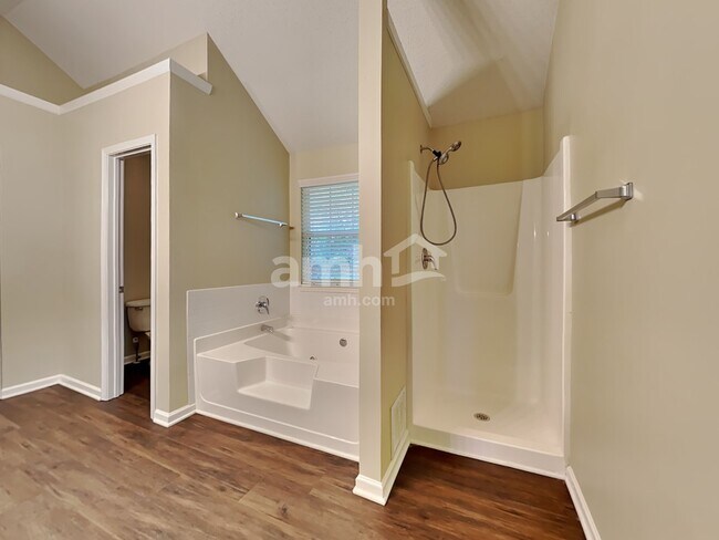 Building Photo - 4909 Lilly Stem Dr