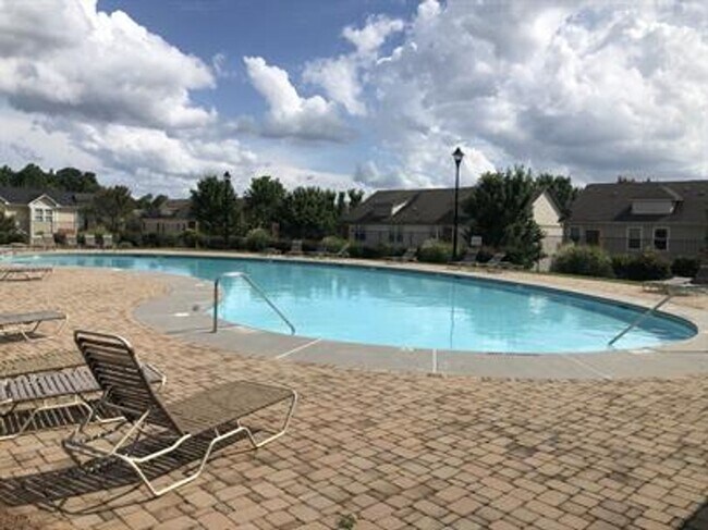 Building Photo - 259 Oconee River Cir