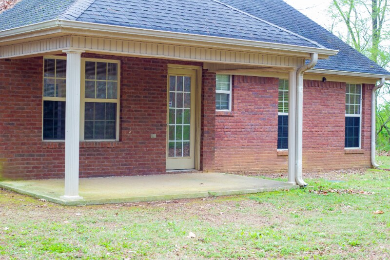 Building Photo - 264 Welcome Home Village Rd