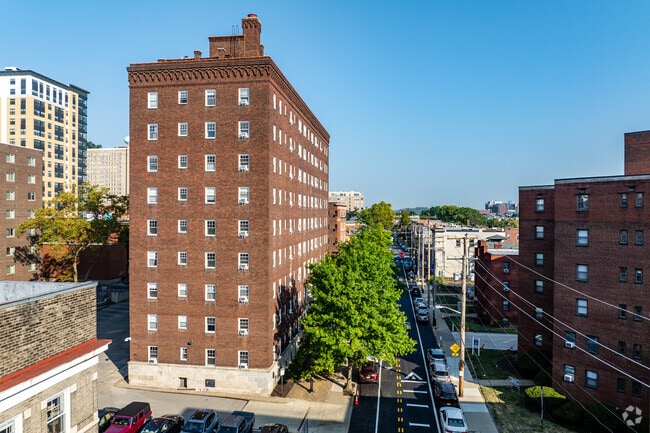 Building Photo - Wellington