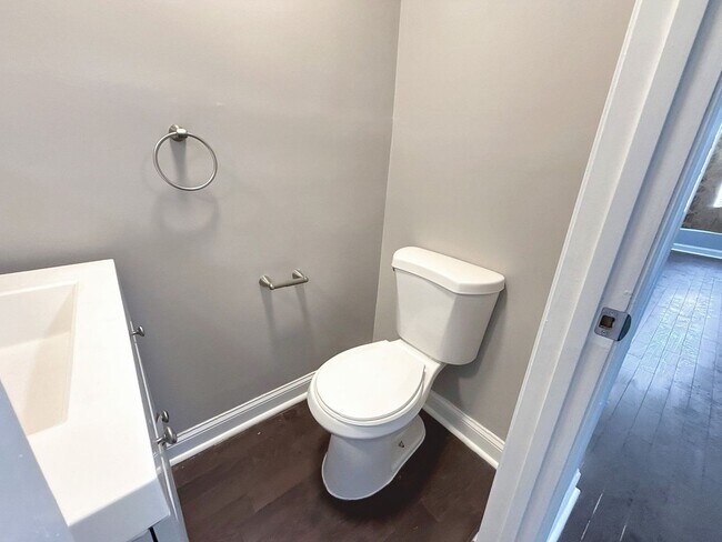 Building Photo - Charming Baltimore Rowhome with Private Backyard & Modern Updates