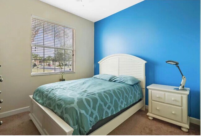 Building Photo - 747 Brookeshire Dr