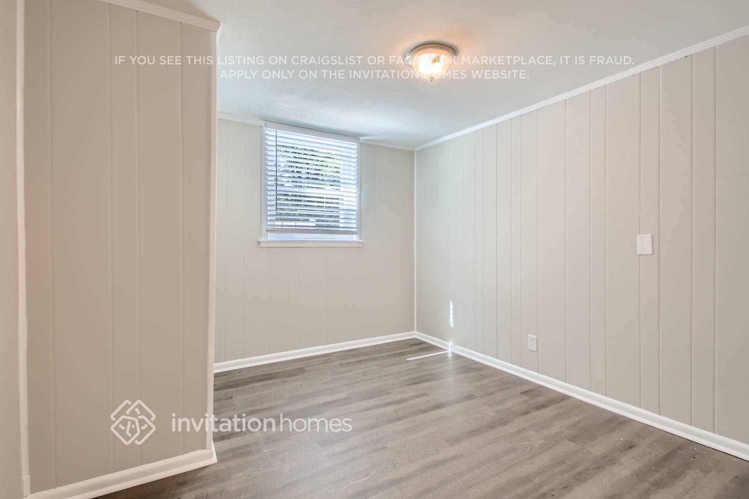 Building Photo - 7944 Stallion Dr