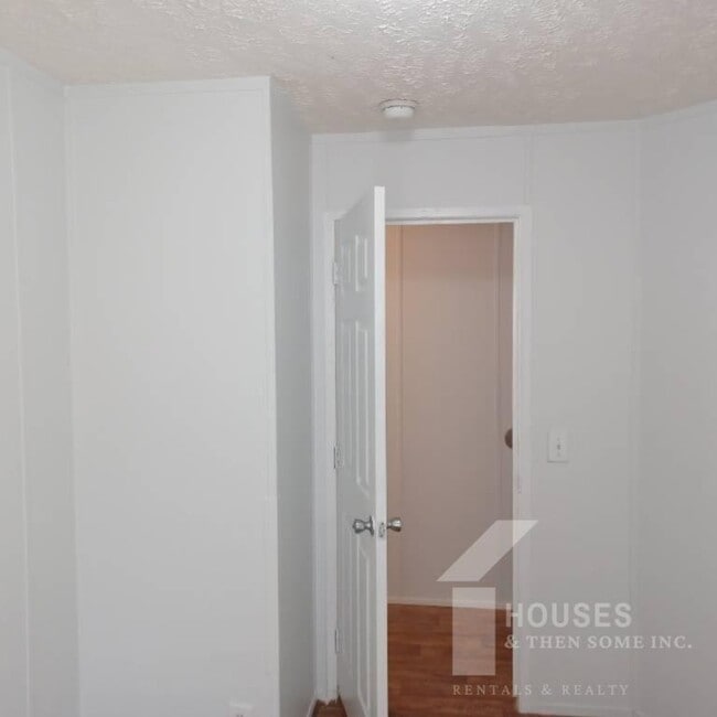 Building Photo - 8121 3rd St