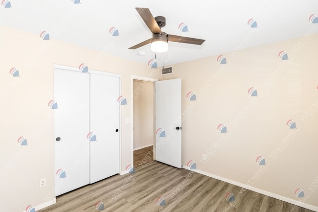 Building Photo - Entertainers home in Acacia Landing!