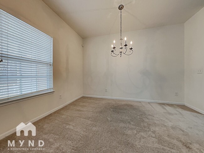 Building Photo - 2307 Crosscut Dr