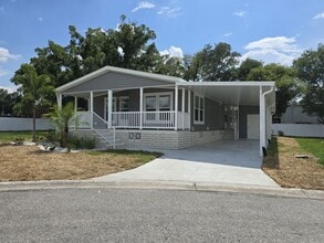 Building Photo - 102 Robert James Dr