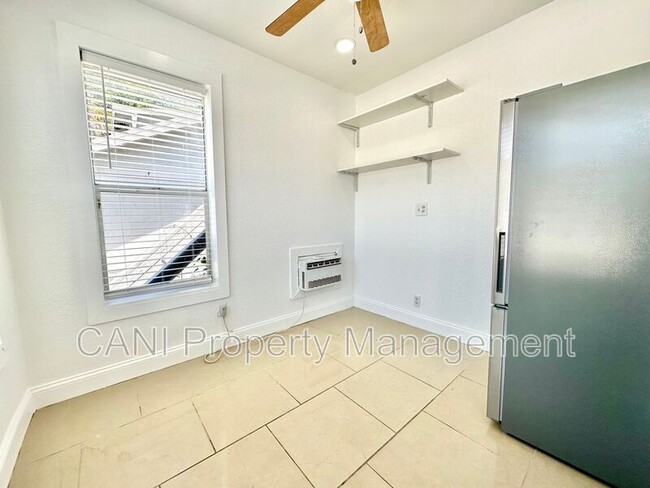 Building Photo - 503 N Ridgewood Ave