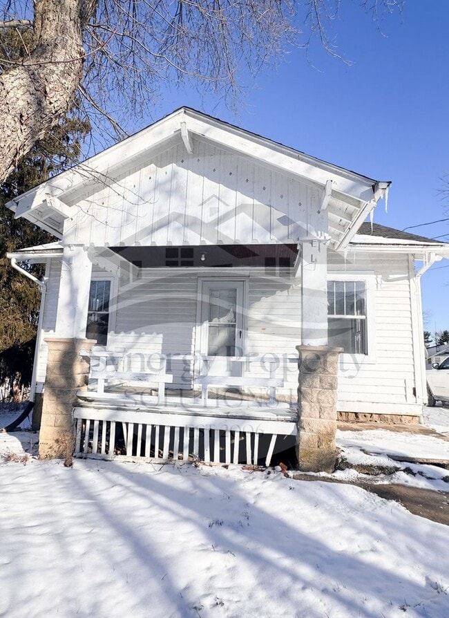 Building Photo - Ranch Home DEPOSIT SPECIAL - $295.00