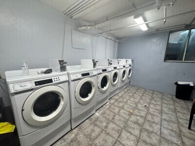 Building Photo - 80 Gardner St