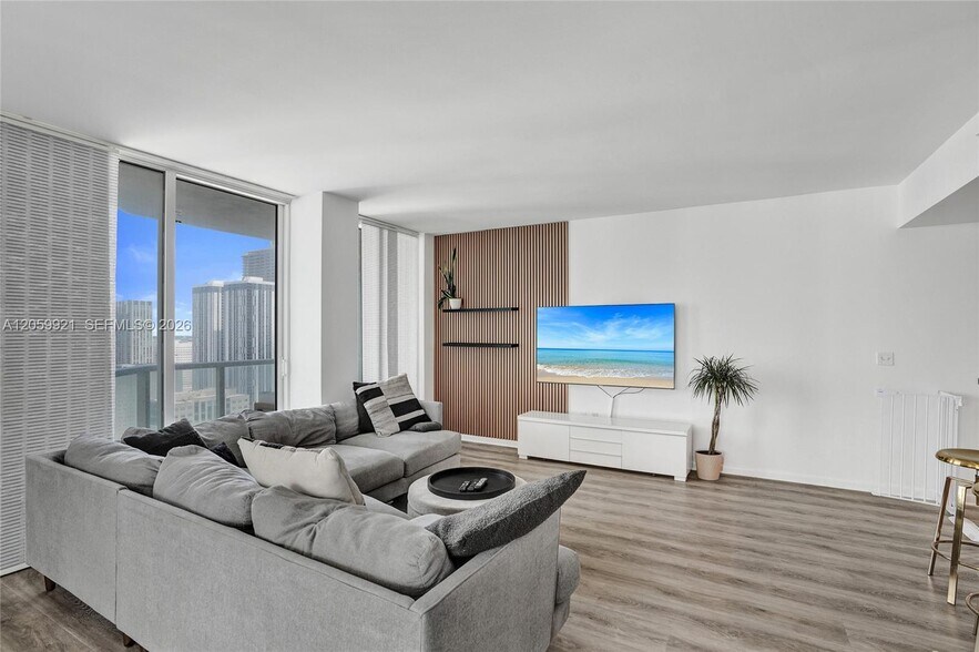 Building Photo - 244 Biscayne Blvd