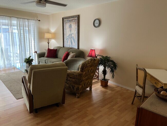 Building Photo - 2772 Woodgate Ln
