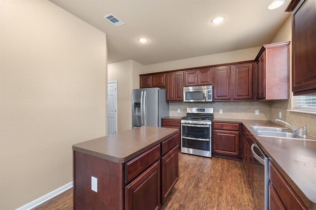 Building Photo - 2405 Kapalua Pl