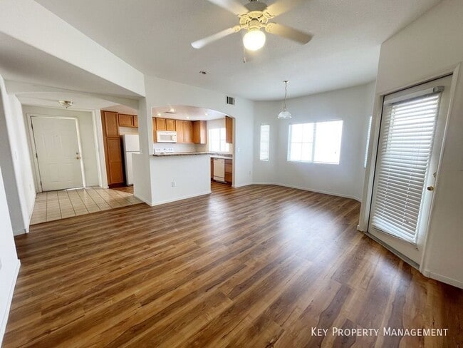 Building Photo - 6160 Rumrill St