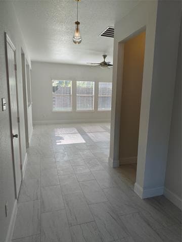 Building Photo - 406 Stanley Falls Dr