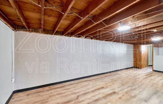 Building Photo - 9537 Cote Brilliante Ave