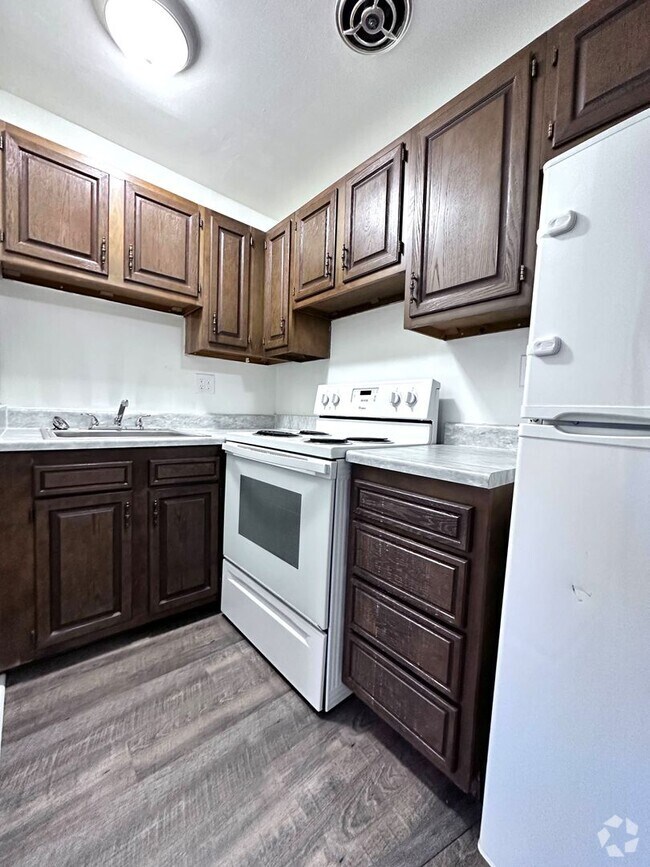 Building Photo - Coming soon! Updated 1-bedroom spot is wai...