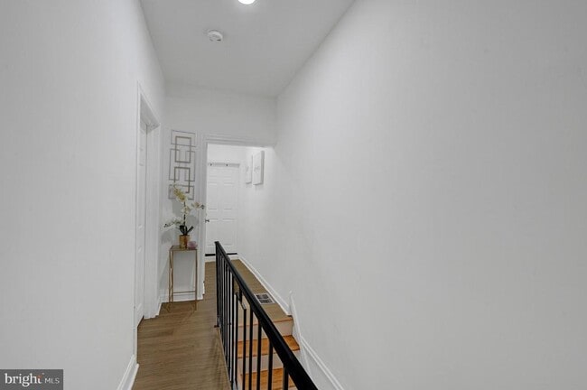 Building Photo - 623 Fitzgerald St