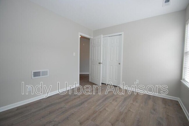 Building Photo - 8021 Philadelphia Dr