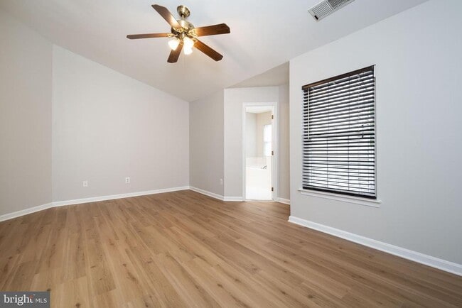 Building Photo - 20382 Farmgate Terrace