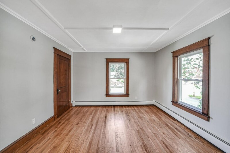 Building Photo - 11 Kimball St