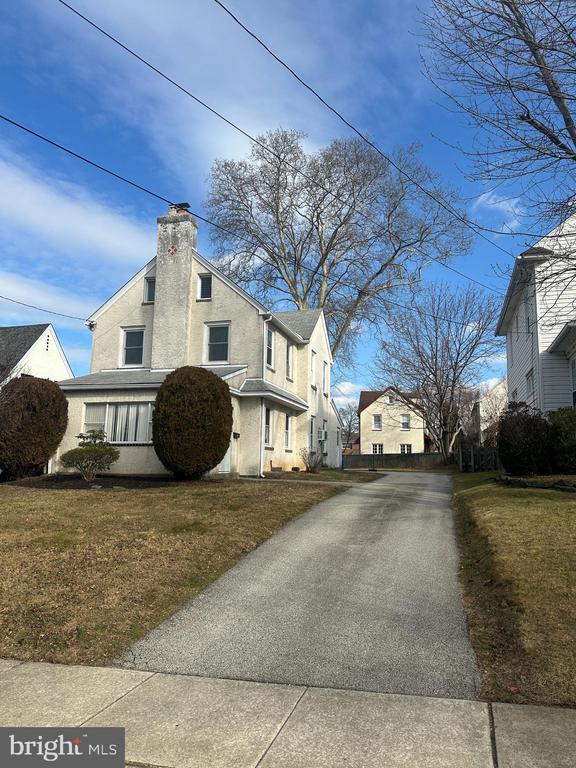 Building Photo - 2419 Hollis Rd