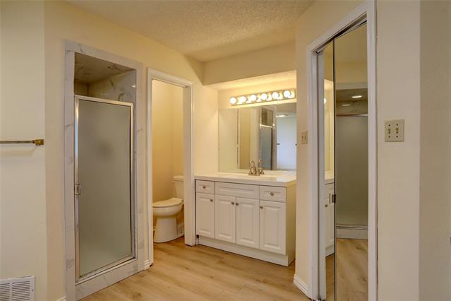 Building Photo - 3913 Sandia Dr