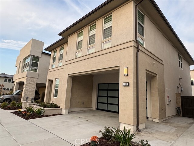 Building Photo - 160 Longden