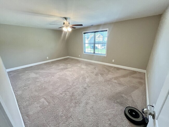 Building Photo - 2474 Shadowood Rd