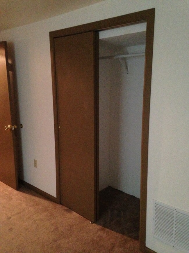 Building Photo - 7522 Madrid ct