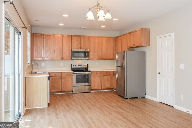 Building Photo - 3643 Roseman Landing