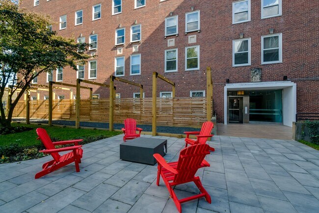 Building Photo - Loft Style 2 bedroom in East Falls