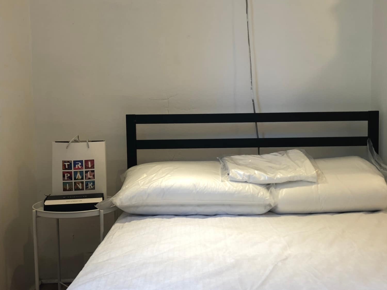 Building Photo - 5818 Hobart St