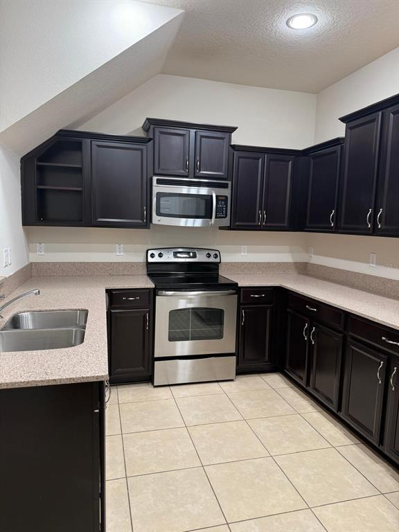 Building Photo - 8205 Serenity Spring Dr