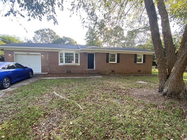 Building Photo - 7568 Carrollburg Dr