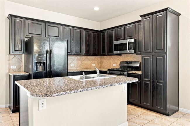 Building Photo - 13700 Sage Grouse Dr