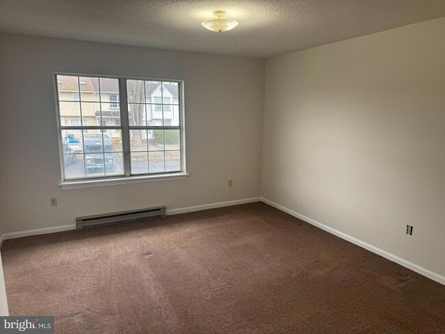 Building Photo - 54 Mallard Ct