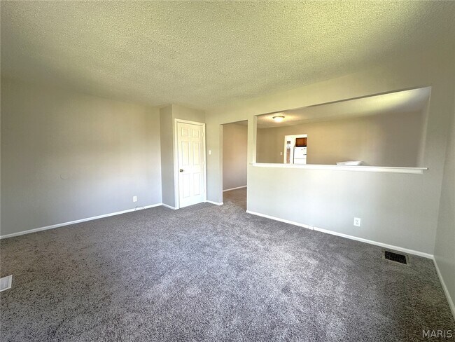 Building Photo - 10063 Northgate Dr