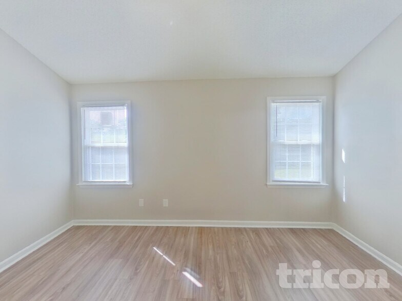 Building Photo - 11106 Pinetta Ln