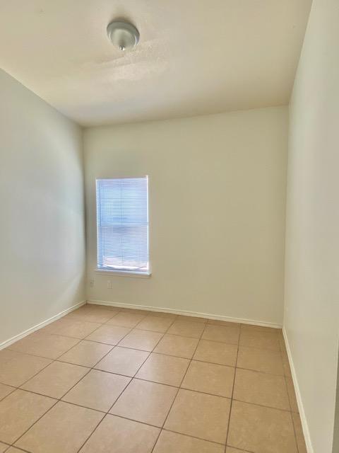 Building Photo - 15006 Nunda Dr