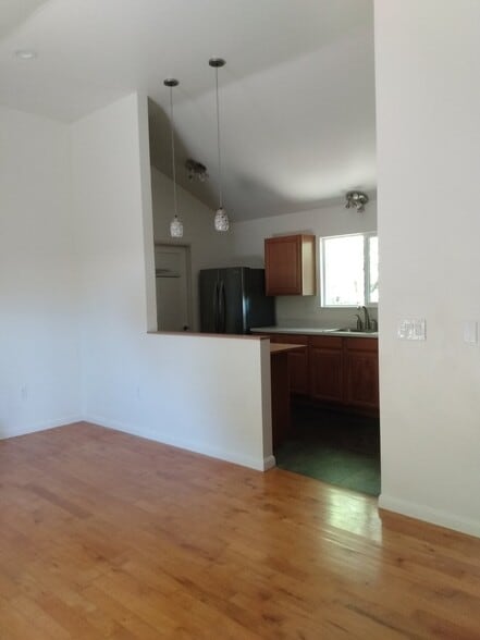 Building Photo - 5736 Orchard Ln