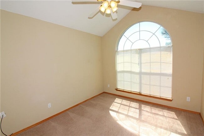Building Photo - 2103 Bentonville
