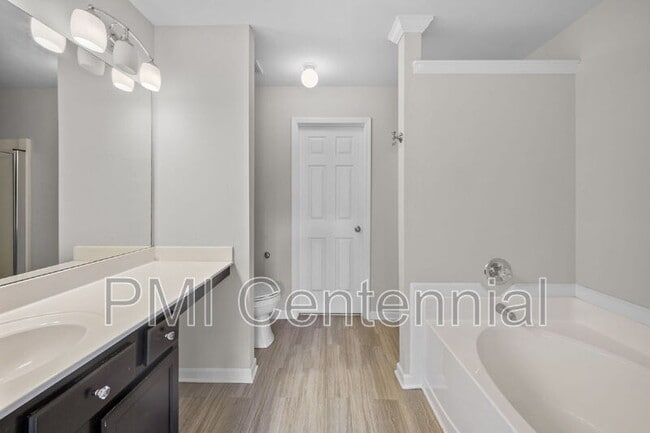 Building Photo - 2048 Lakeshore Overlook Cir NW