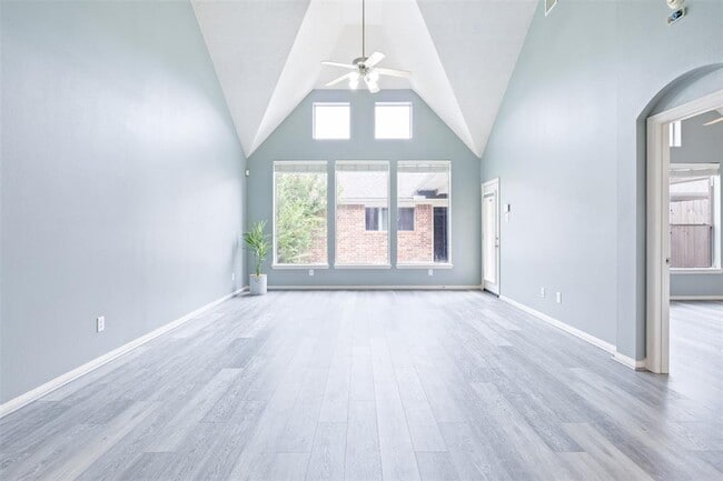 Building Photo - 17811 Skyline Arbor Terrace
