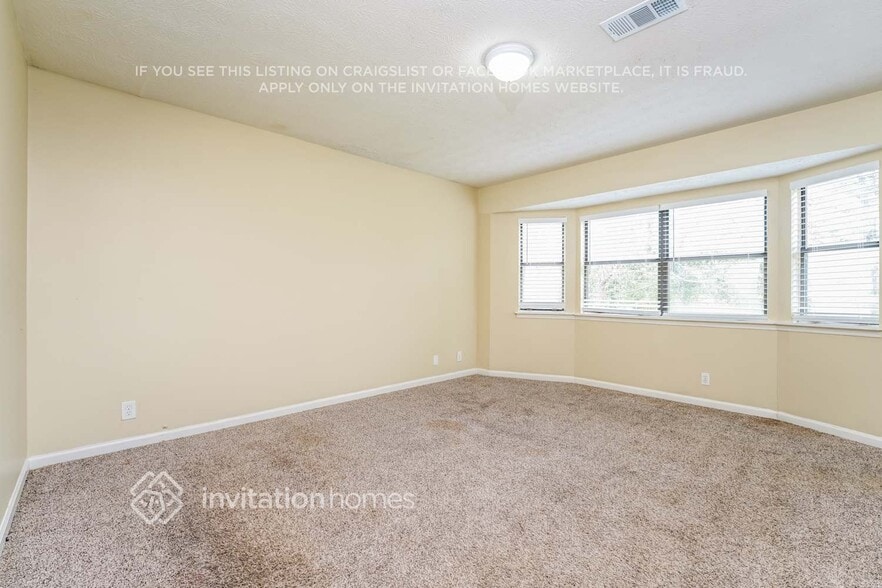 Building Photo - 109 Cedar Ridge Trail