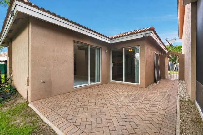 Building Photo - 9312 NW 54th St