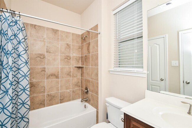 Building Photo - 20707 Waterfall Rain Ct