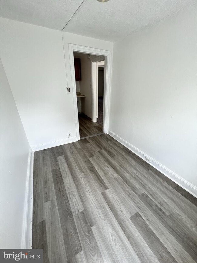 Building Photo - 3587 Indian Queen Ln