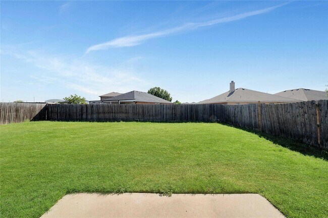 Building Photo - 716 Preston Dr