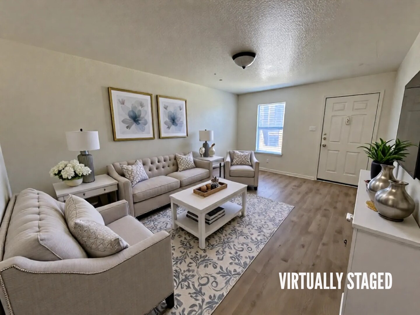 Building Photo - 3301 Barcelona Dr